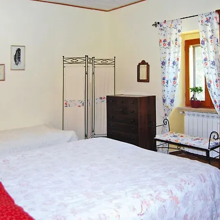Holiday Flat - Ima03001-p *